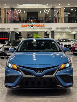 تۆیۆتا کامری